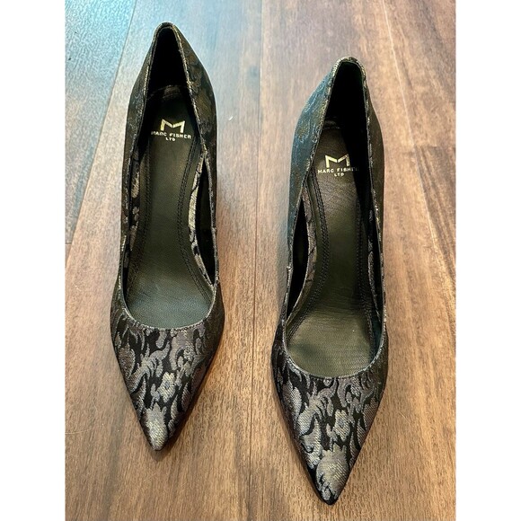 Marc Fisher "Zala" Block Heel Pointy Toe Pump in Gold Jacquard Size 7 EUC!!! - Picture 2 of 5